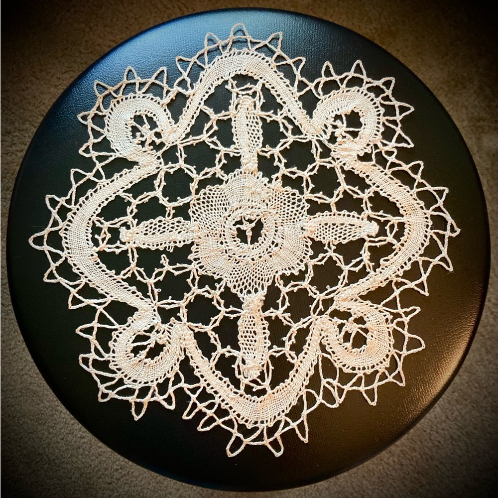 Charles De Saedeleer Flanders Intricate Bobbin Lace Doily Vintage